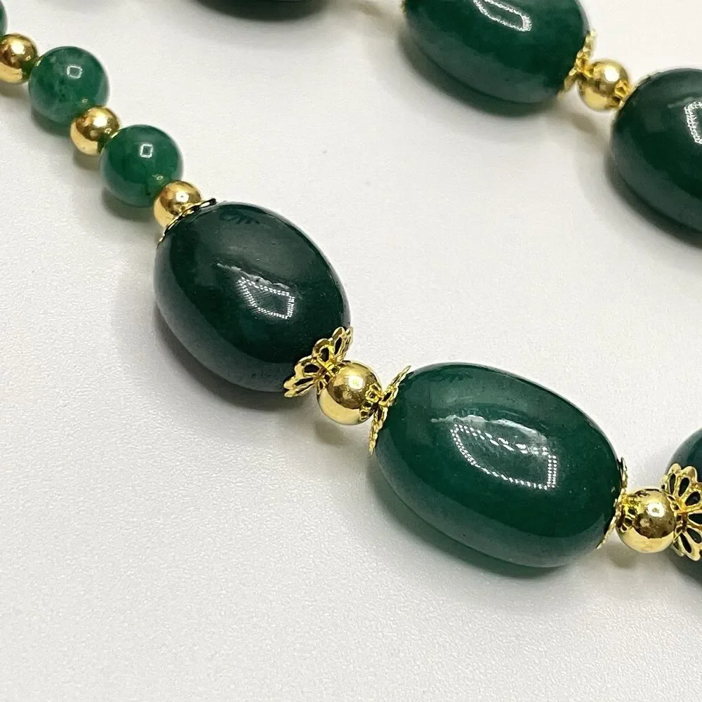 Artisan Handcrafted Green Gemstone Gold Tone Beaded Statement Necklace Elegant